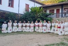 “Cinema na Cidade” leva cultura, música e sessões gratuitas à Praça Central de São Gonçalo do Rio Abaixo